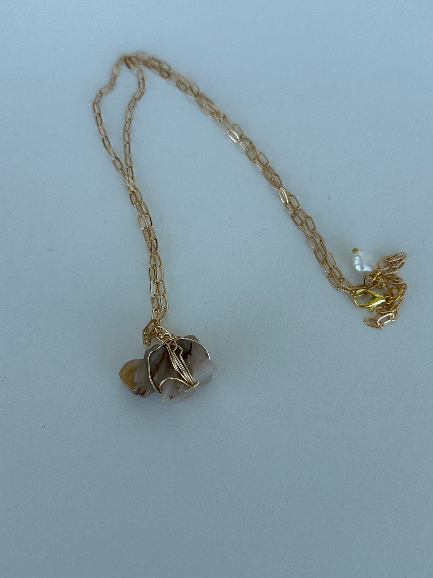 Mercurial Whimsical Gold Charm Necklace | Collar Mercurial de Charms Dorados y Encanto Lúdico - Luna by Cinthia Garcia