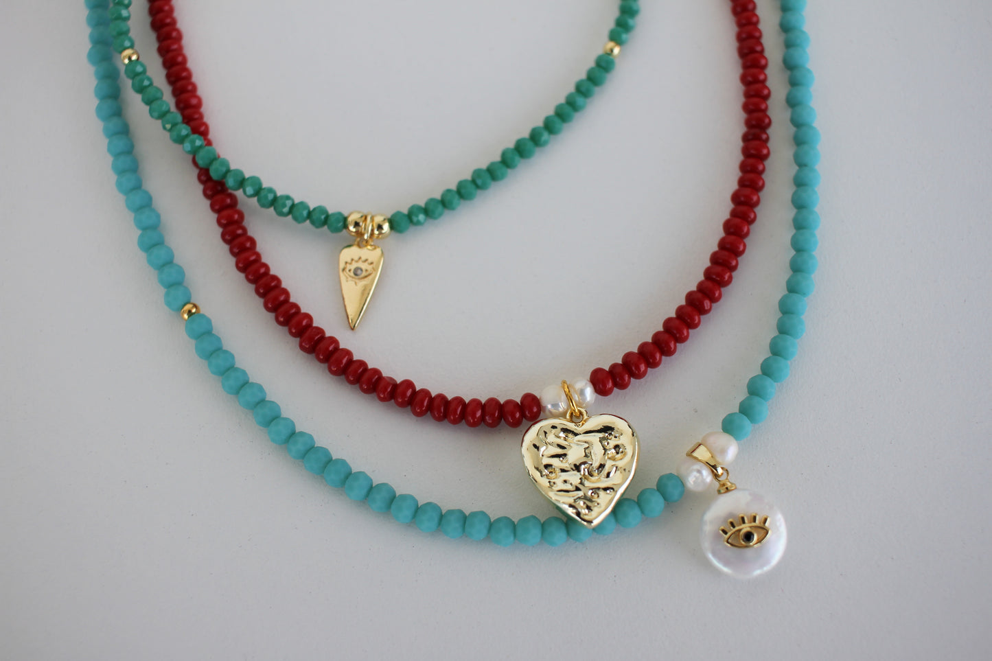 Beaded necklaces - Luna by Cinthia Garcia