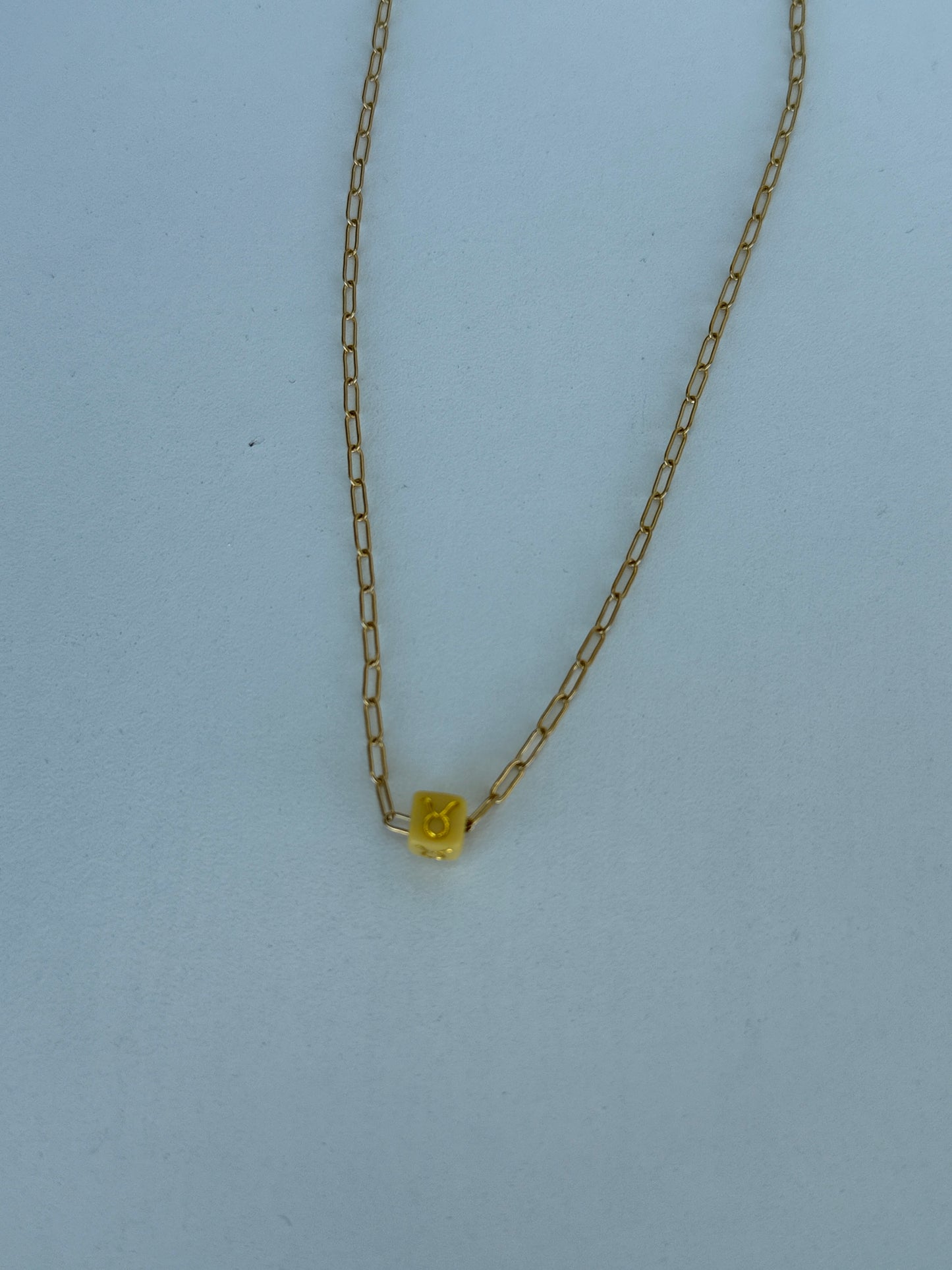Collar Zodiacal Dorado | Joyería Personalizada de Signos Zodiac Gold Necklace | Personalized Astrology Jewelry - Luna by Cinthia Garcia