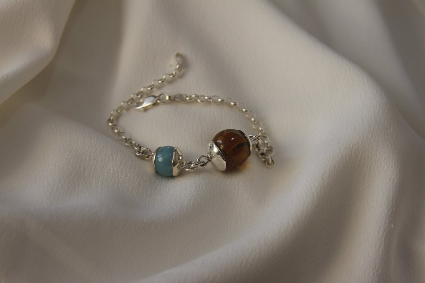 Amber bracelets - Luna by Cinthia Garcia