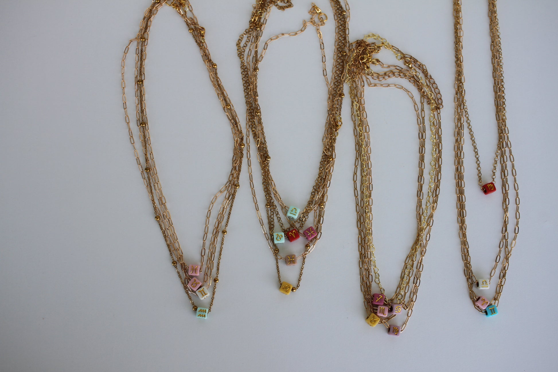Collar Zodiacal Dorado  | Joyería Personalizada de Signos Zodiac Gold Necklace  | Personalized Astrology Jewelry - Luna by Cinthia Garcia
