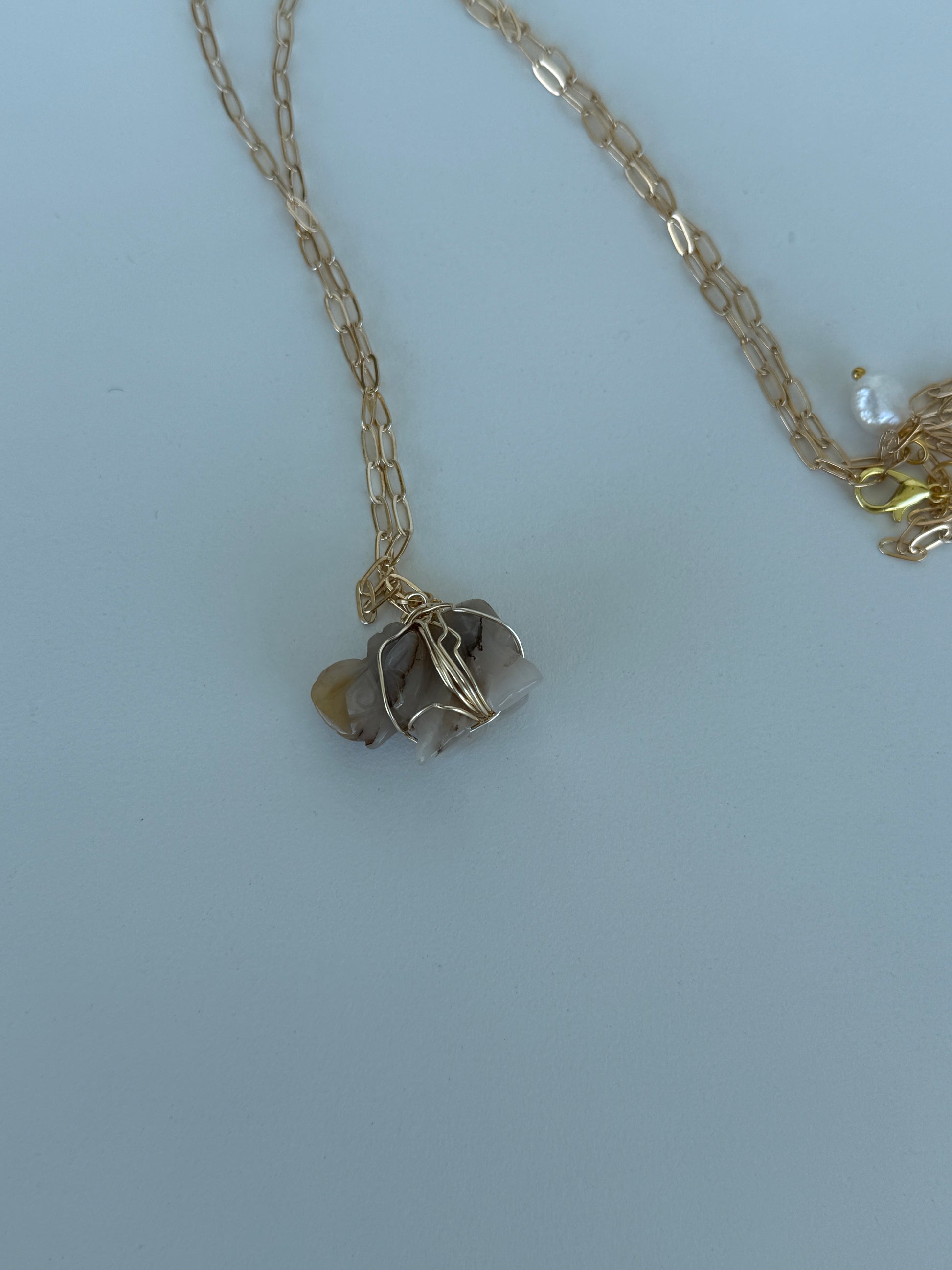 Mercurial Whimsical Gold Charm Necklace | Collar Mercurial de Charms Dorados y Encanto Lúdico - Luna by Cinthia Garcia