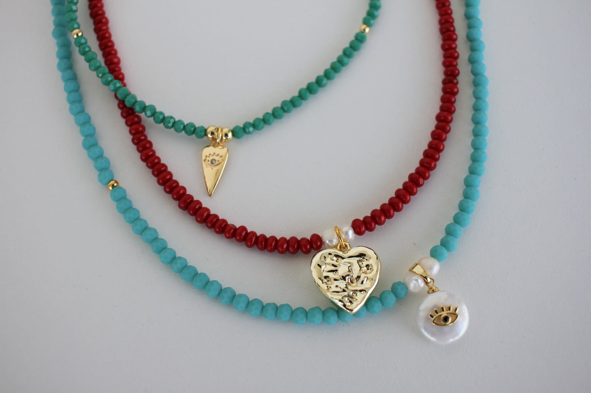 Beaded necklaces - Luna by Cinthia Garcia